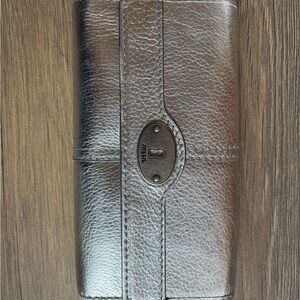 Fossil Silver Leather Wallet